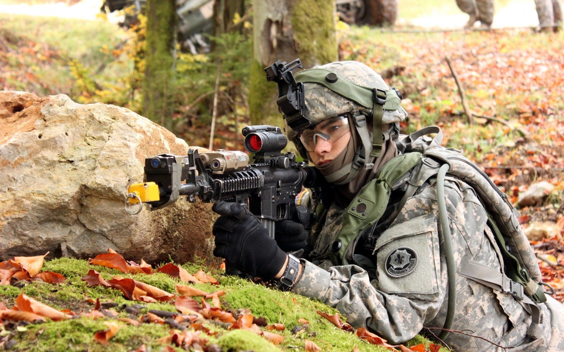 “东桃花岛赛场:缆绳滑水运动突破极限”